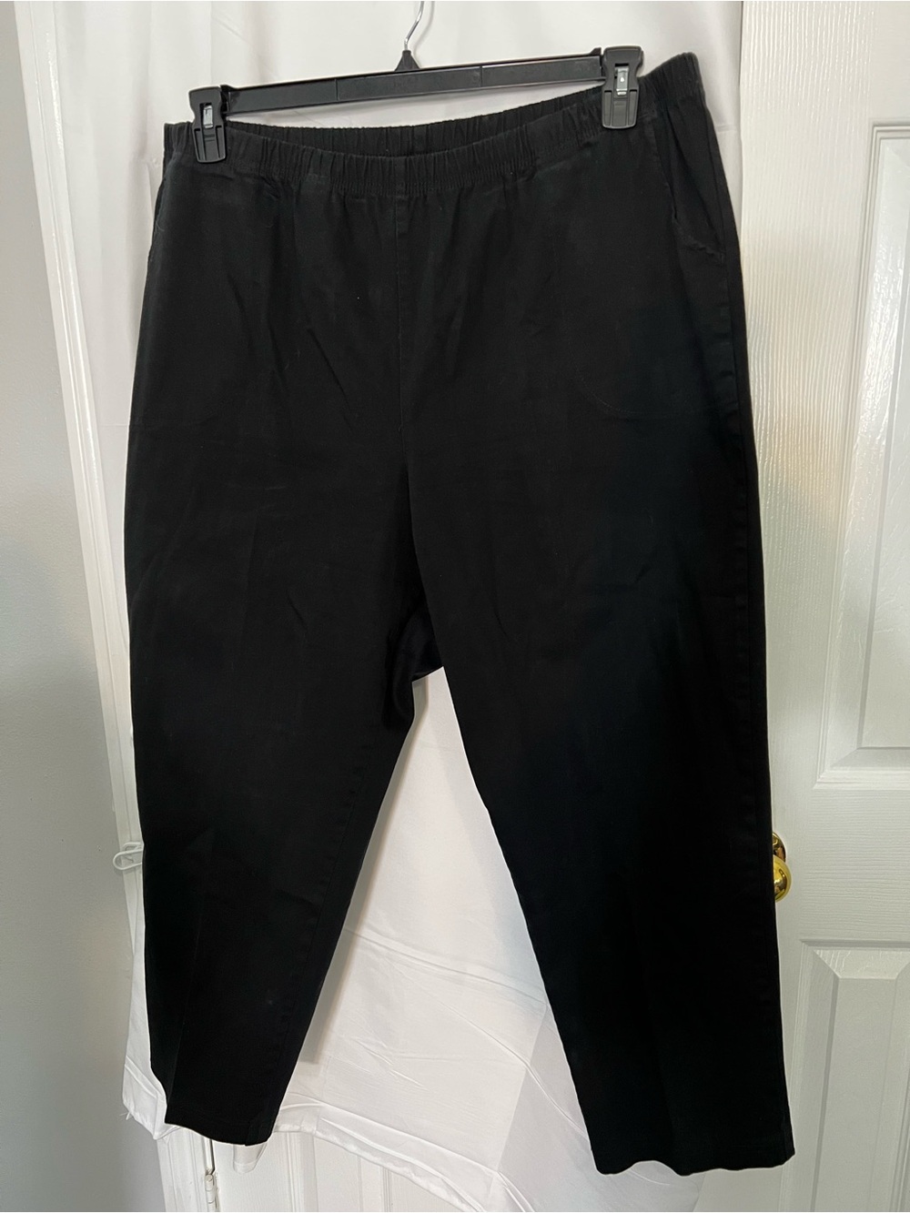 croft & barrow Black Elastic-Waist Chinos